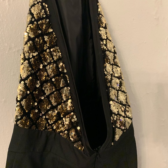 Jumpsuit - Picture 7 of 8